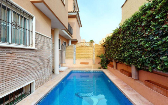 https://wtgspain.com/small/vila-cu-3-dormitoare-in-torrevieja-id-shl41124-1378850.jpg