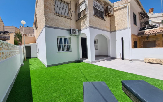 Villa de 2 chambres à Torrevieja - HRE58357 - 1