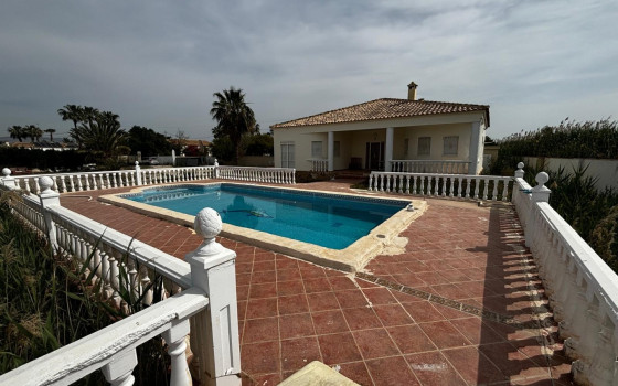 https://wtgspain.com/small/villa-de-3-chambres-a-callosa-de-segura-id-prs51812-1532026.jpg