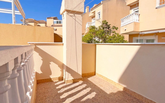 Villa de 3 chambres à Villamartin - MVR60509 - 28