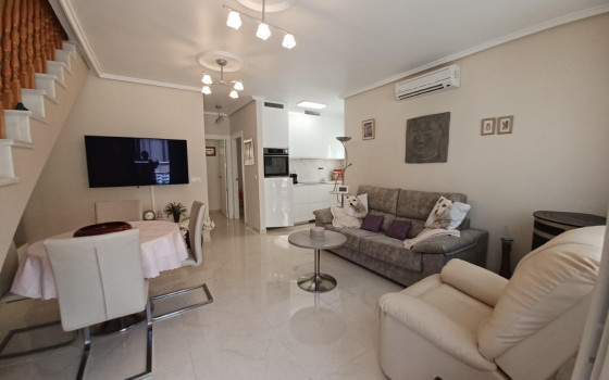 https://wtgspain.com/small/villa-de-3-habitaciones-en-ciudad-quesada-id-gssp37029-1318570.jpg