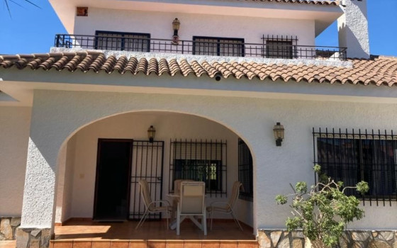 Villa de 4 chambres à Cabo Roig - LR61669 - 1