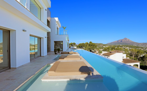 https://wtgspain.com/small/villa-de-4-habitaciones-en-javea-id-nht59545-1636769.jpg