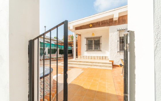 Villa de 4 habitaciones en Torrevieja - RPF61488 - 25