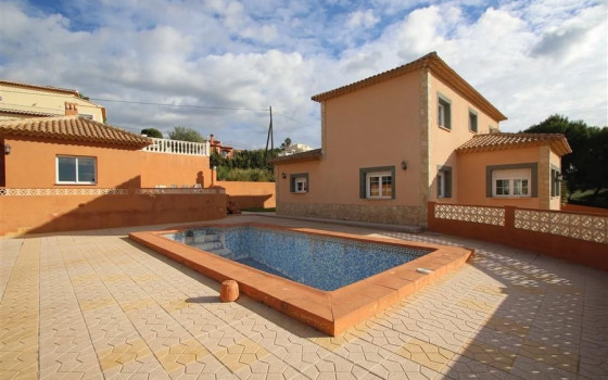 https://wtgspain.com/small/villa-de-5-chambres-a-calp-id-icb55192-1576980.jpg