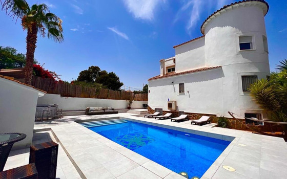 https://wtgspain.com/small/villa-de-5-chambres-a-vistabella-id-sms60618-1653028.jpg