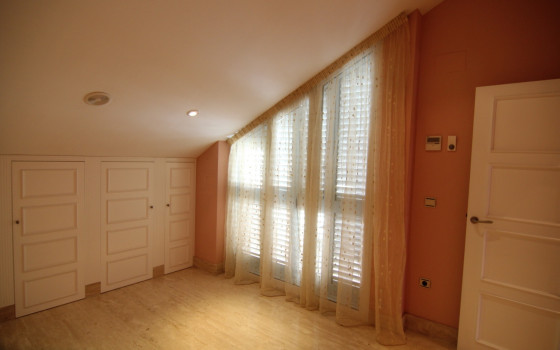 Villa de 9 chambres à Alicante - WI62465 - 14