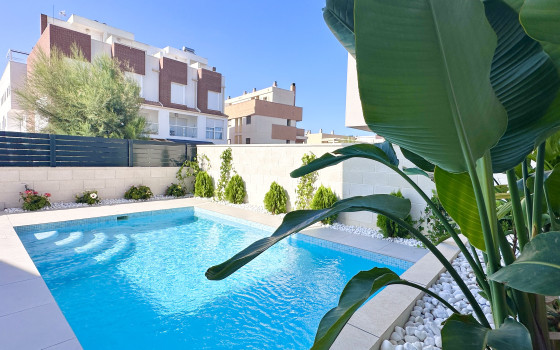 4 bedroom Villa in Guardamar del Segura - LCP25764 - 4