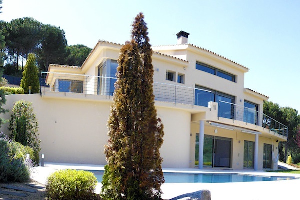 Дом в Барселоне