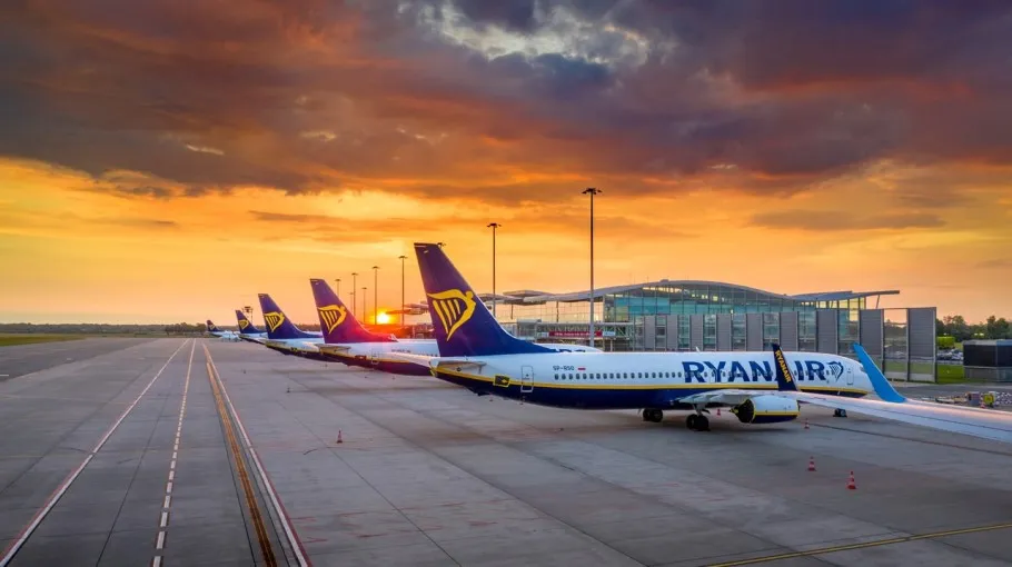 Aeropuerto Internacional de Alicante-Elche, España